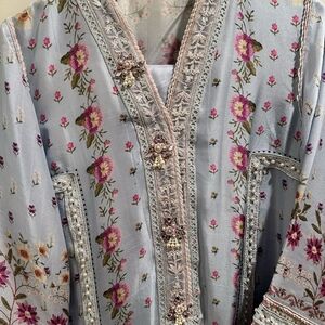 Farah Talib Aziz 2 Piece Digital Silk Floral Embroidered Long Sleeve Top